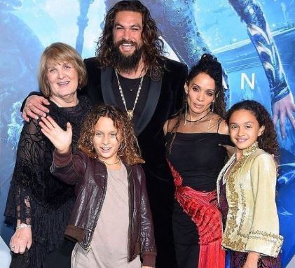 Allen Bonet Daughter Lisa Bonet with her ex-husband Jason Momoa, mother-in-law and children.